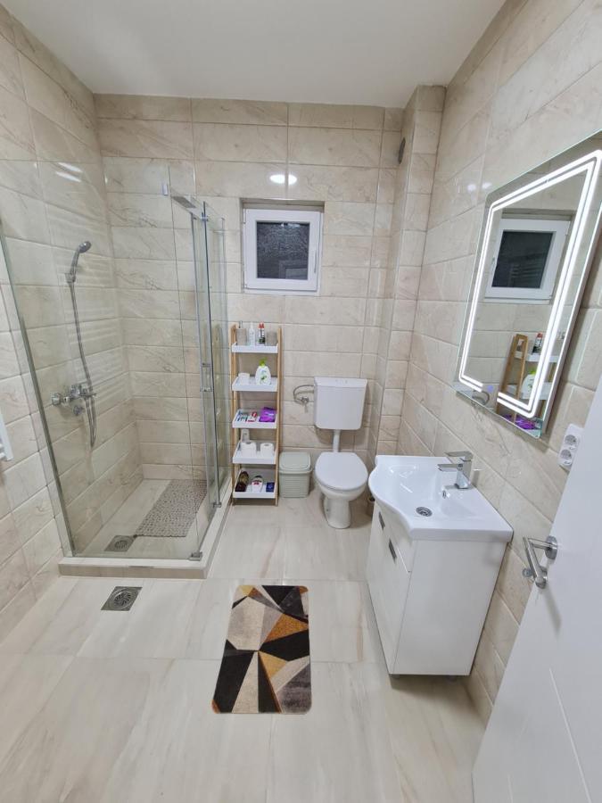 "Astor16" Apartments Ниш Екстер'єр фото