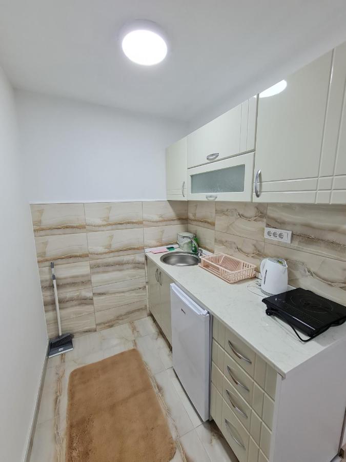 "Astor16" Apartments Ниш Екстер'єр фото