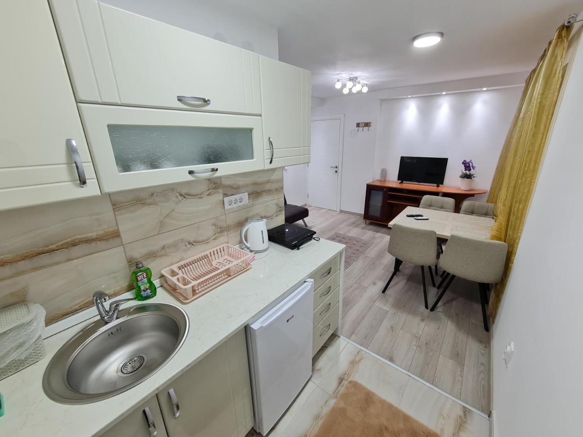 "Astor16" Apartments Ниш Екстер'єр фото