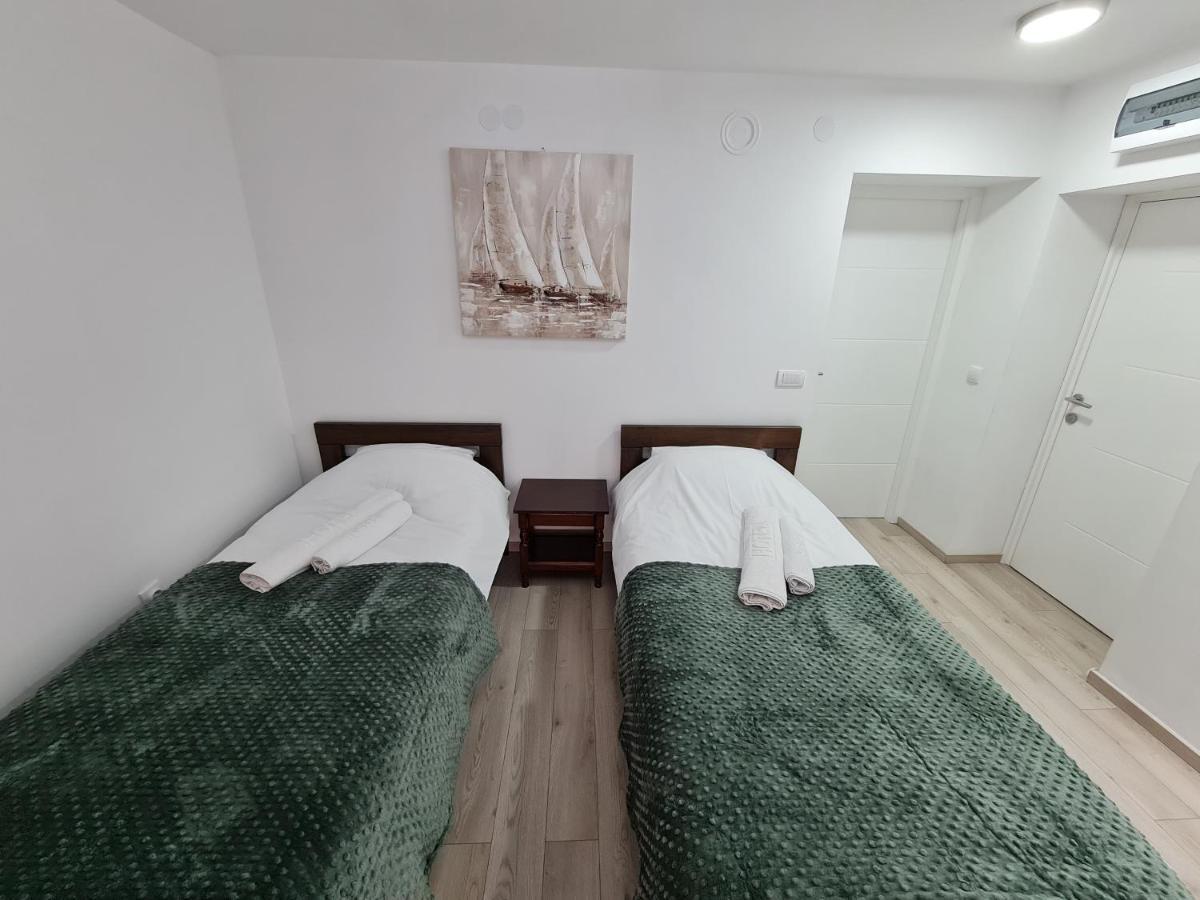 "Astor16" Apartments Ниш Екстер'єр фото