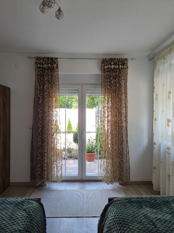 "Astor16" Apartments Ниш Екстер'єр фото
