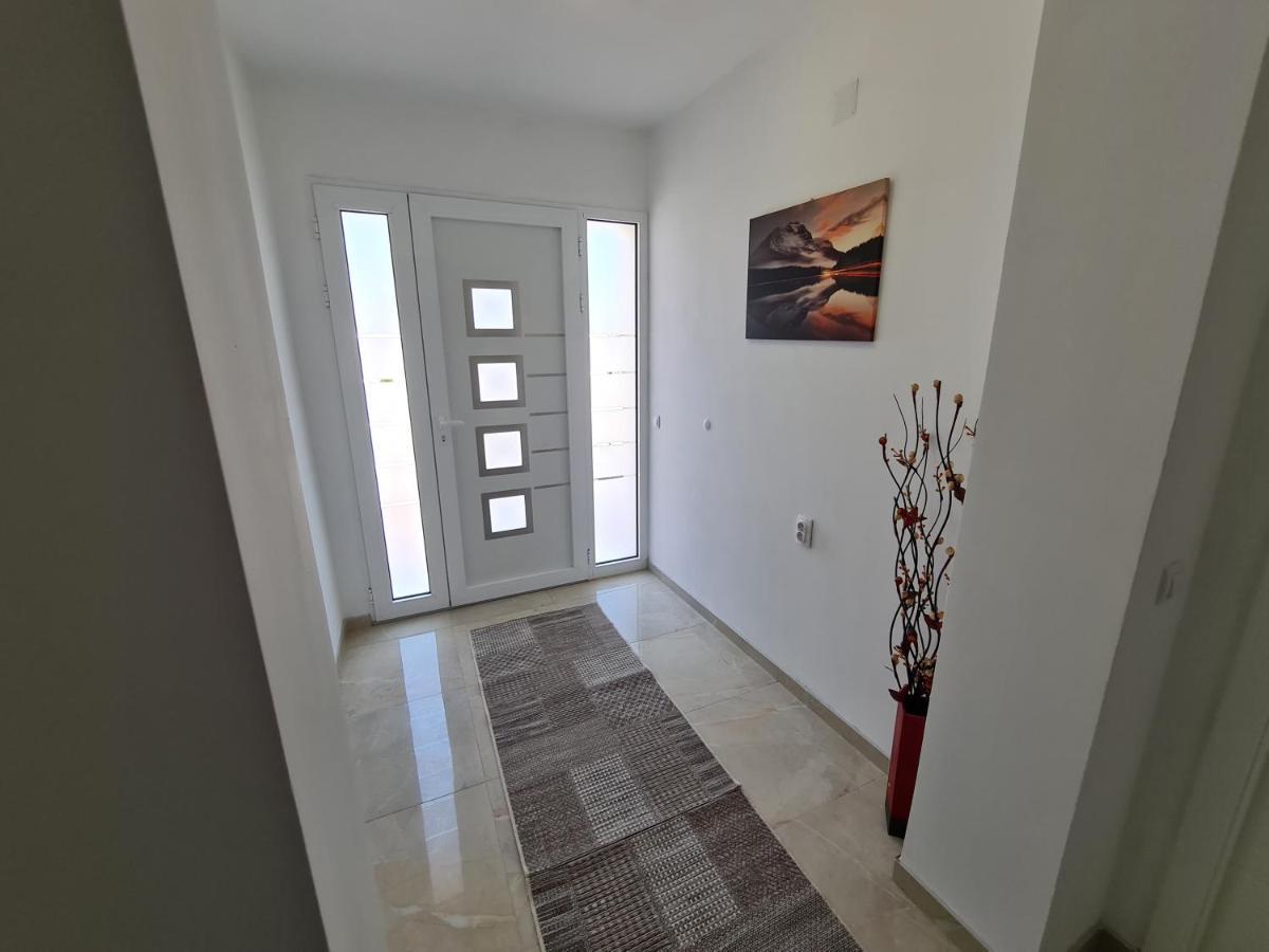 "Astor16" Apartments Ниш Екстер'єр фото